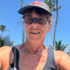 Meet your Posher, Robin